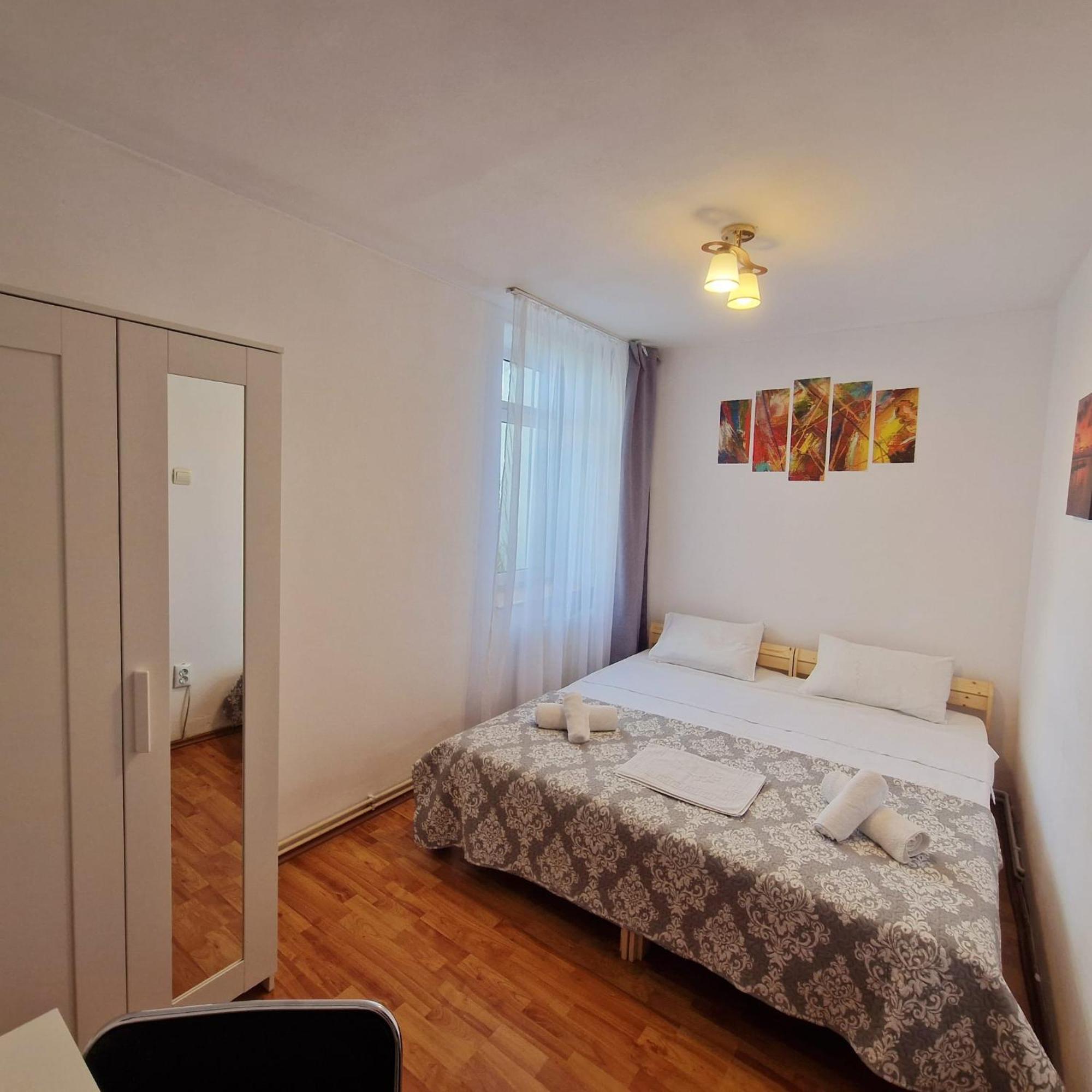 Stephanie Apartment-Centru Civic Brasov Luaran gambar