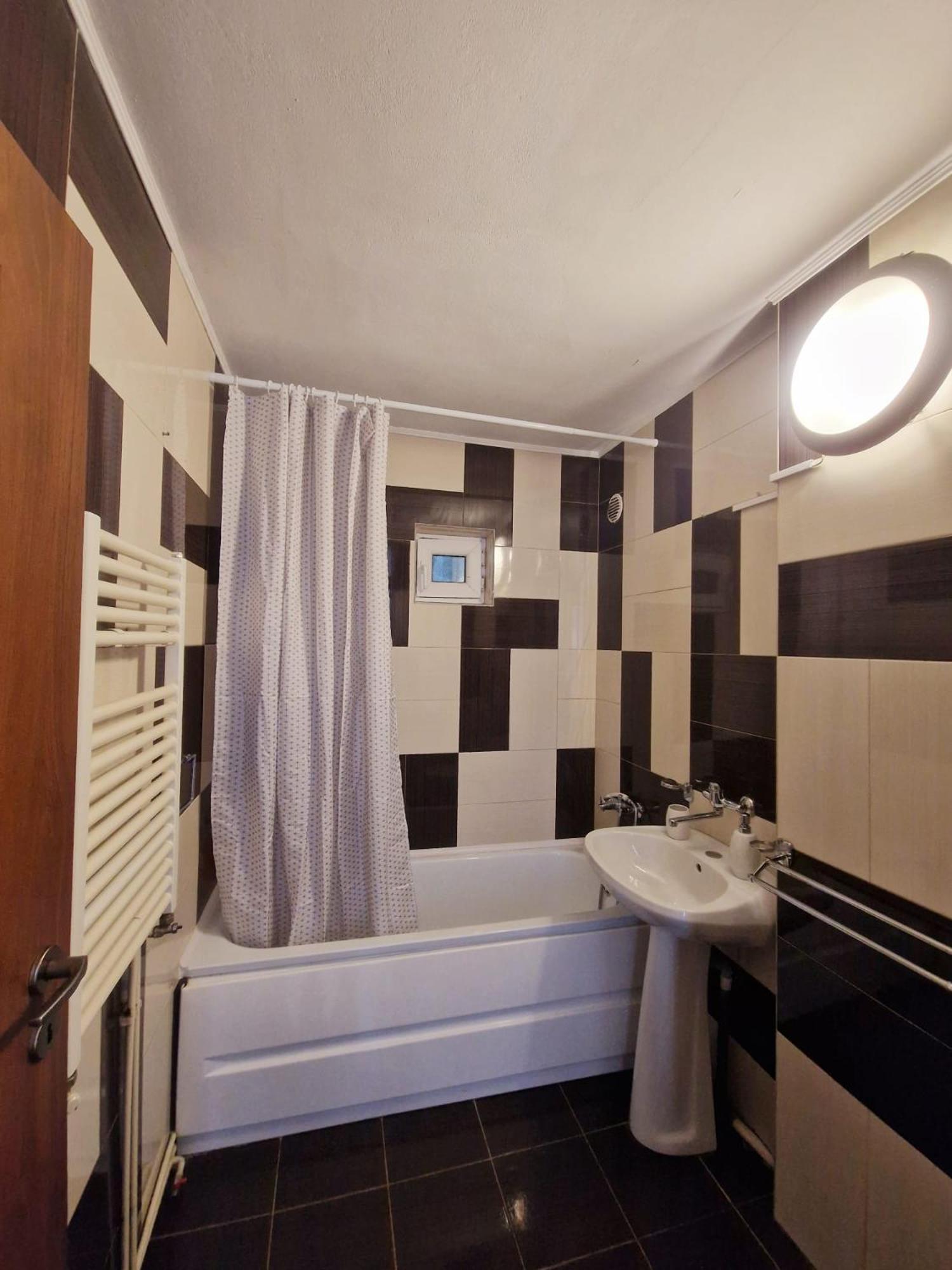 Stephanie Apartment-Centru Civic Brasov Luaran gambar
