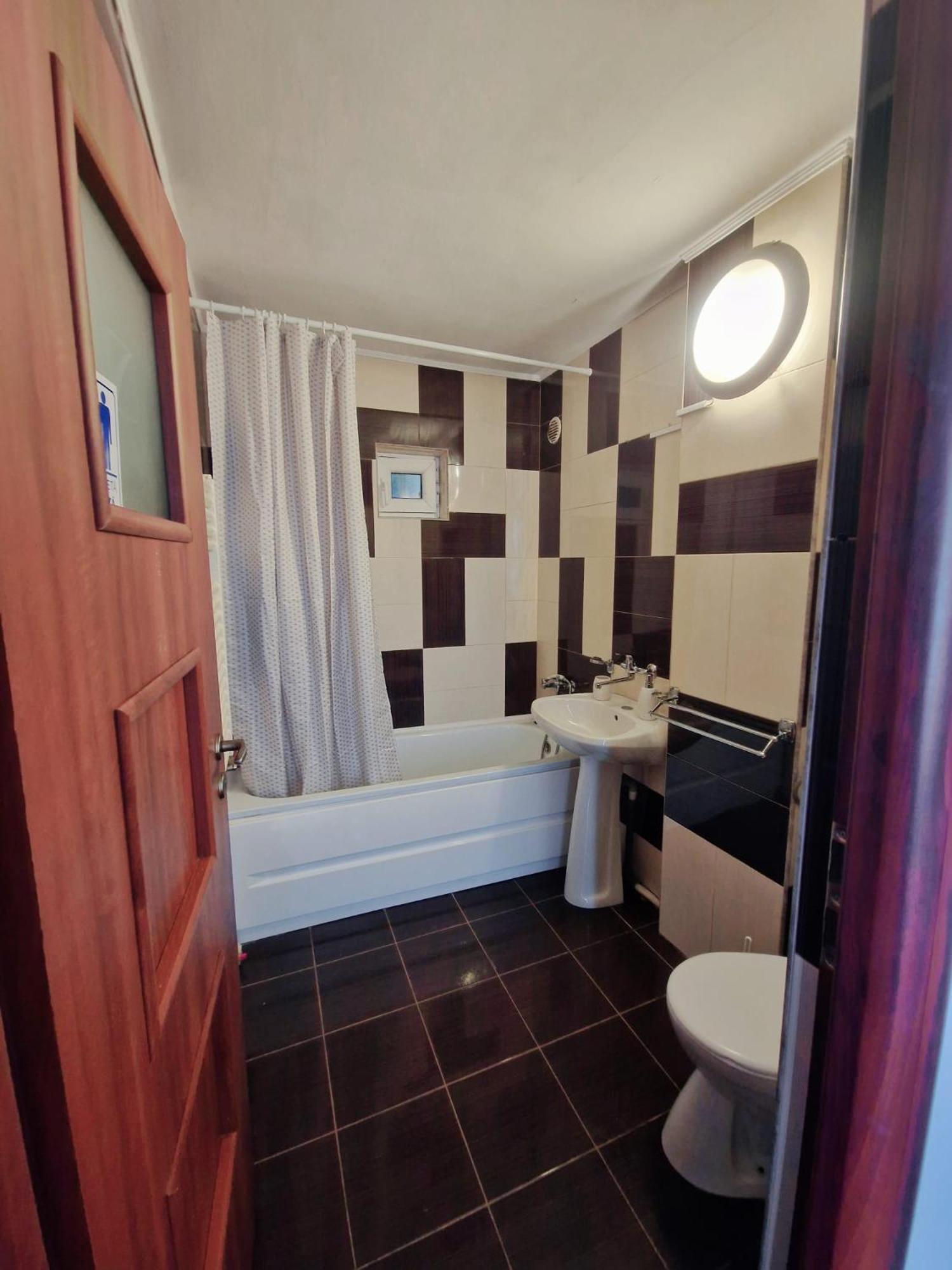 Stephanie Apartment-Centru Civic Brasov Luaran gambar