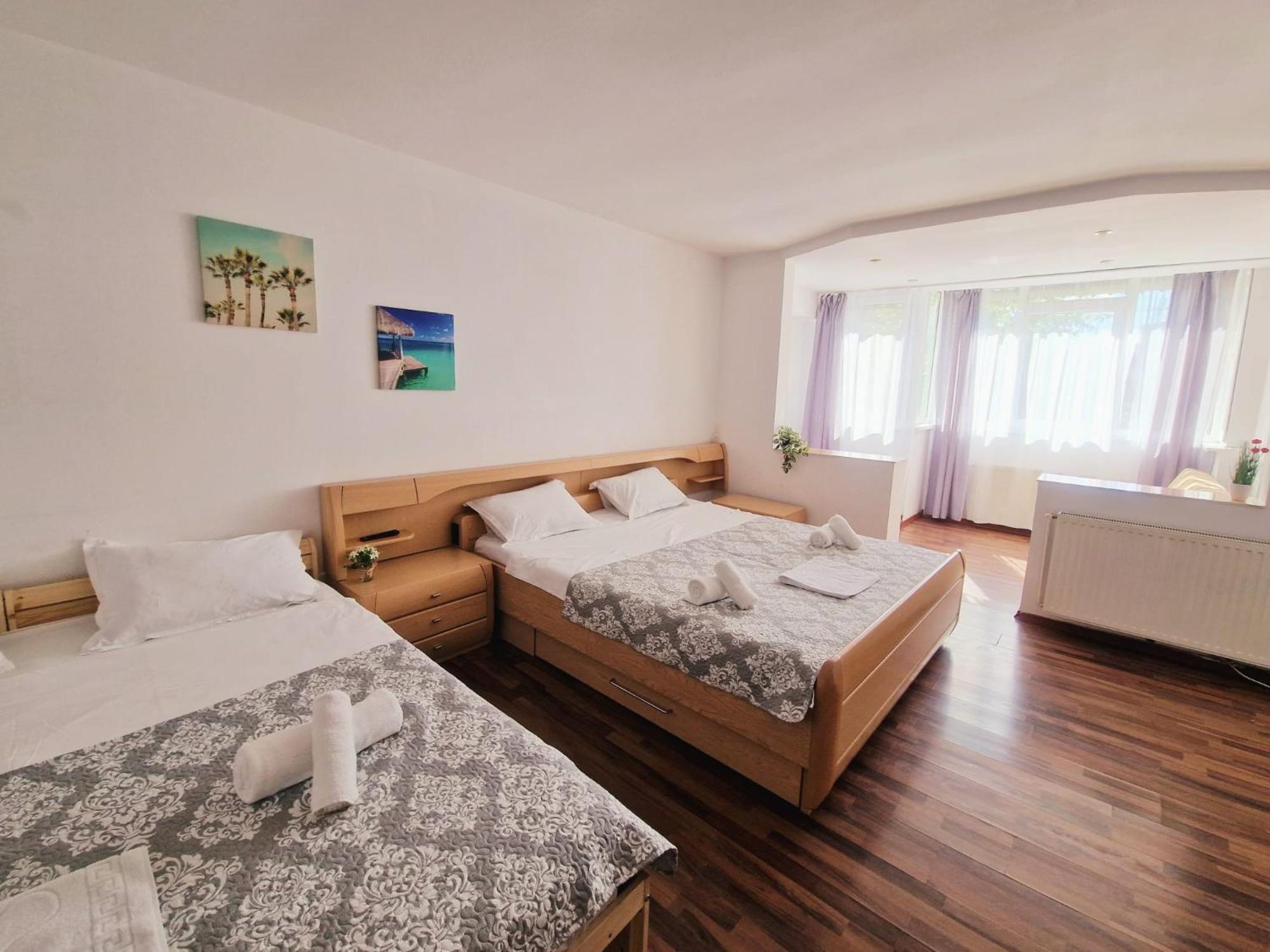 Stephanie Apartment-Centru Civic Brasov Luaran gambar