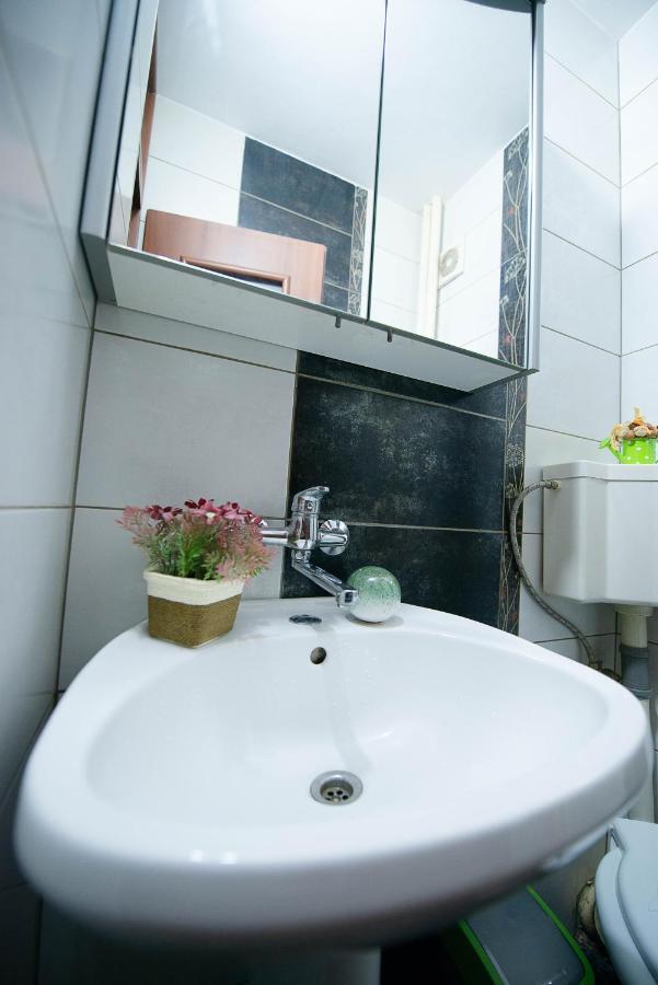 Stephanie Apartment-Centru Civic Brasov Luaran gambar